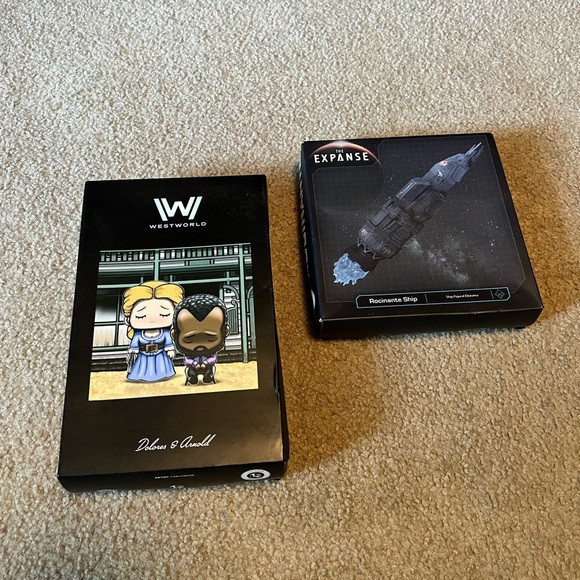 NIB Westworld and‎ the Expanse set of 2 collectibles - Picture 1 of 4